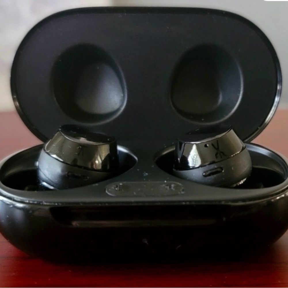 Samsung Galaxy Buds Make Offer!!!!
